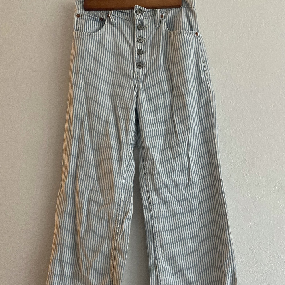 Abercrombie & Fitch Wide Leg Blue & White Stripe Pants